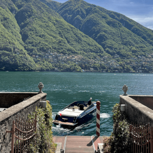 lake como private boat tour