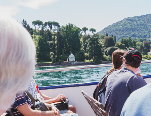 Combine ferries and private boats Lake Como
